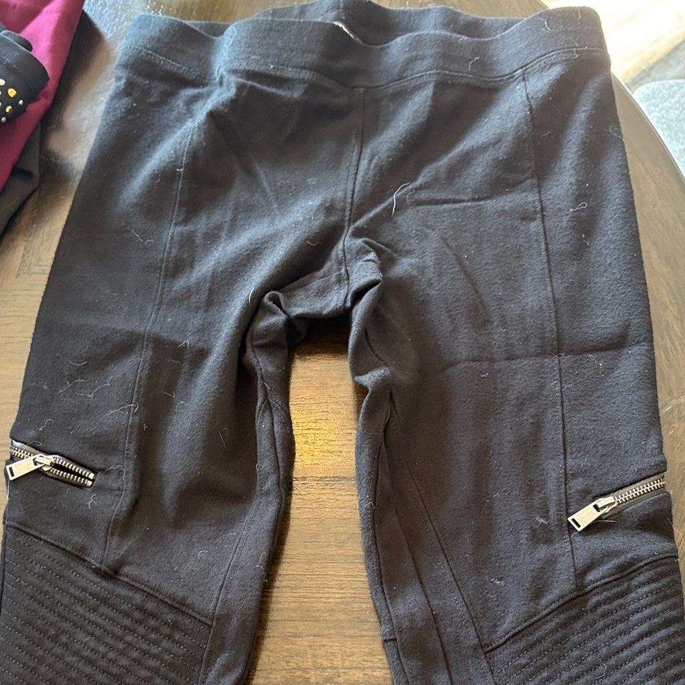 Express Black Leggings with Zipper Accents